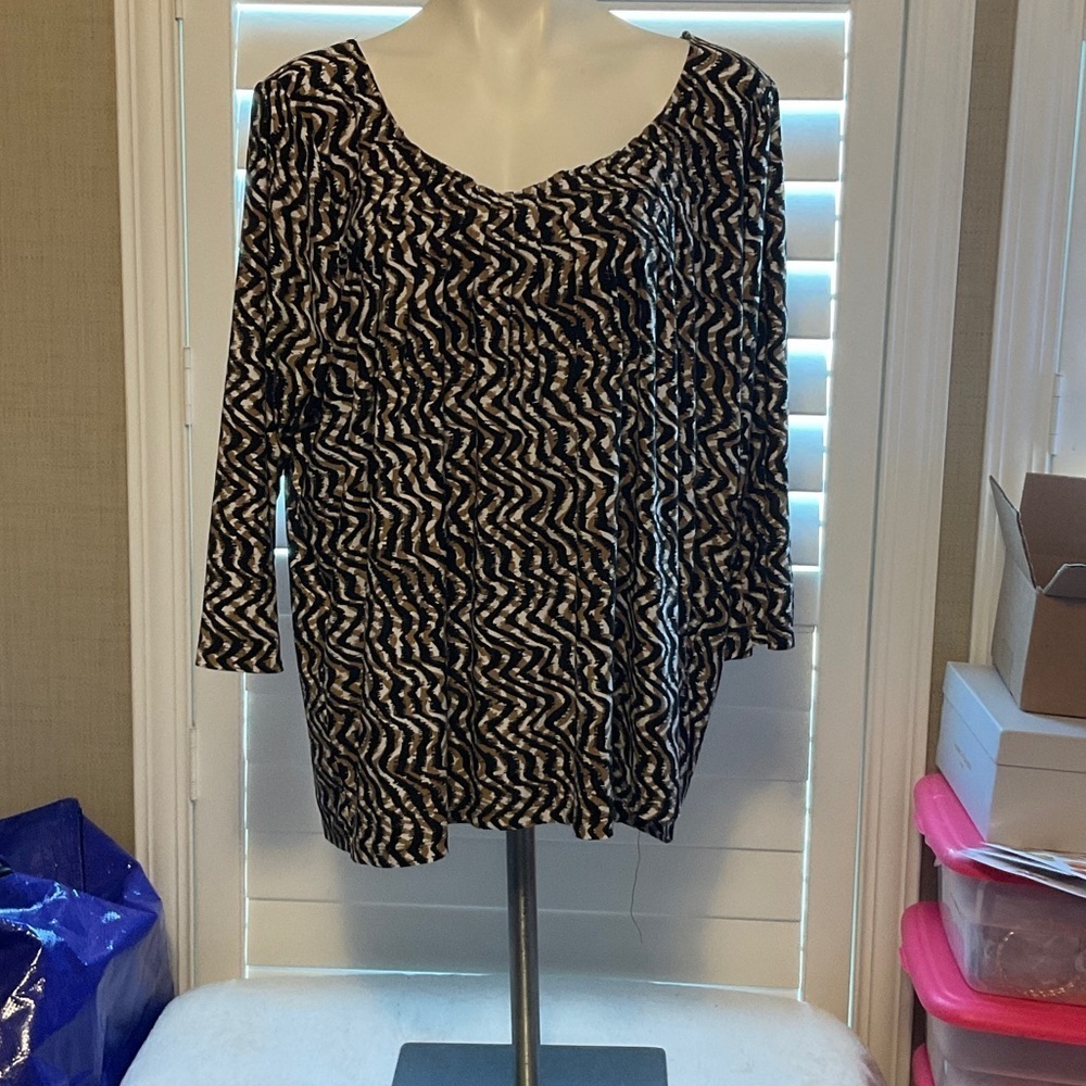 Rafaella Black and White Patterned Blouse